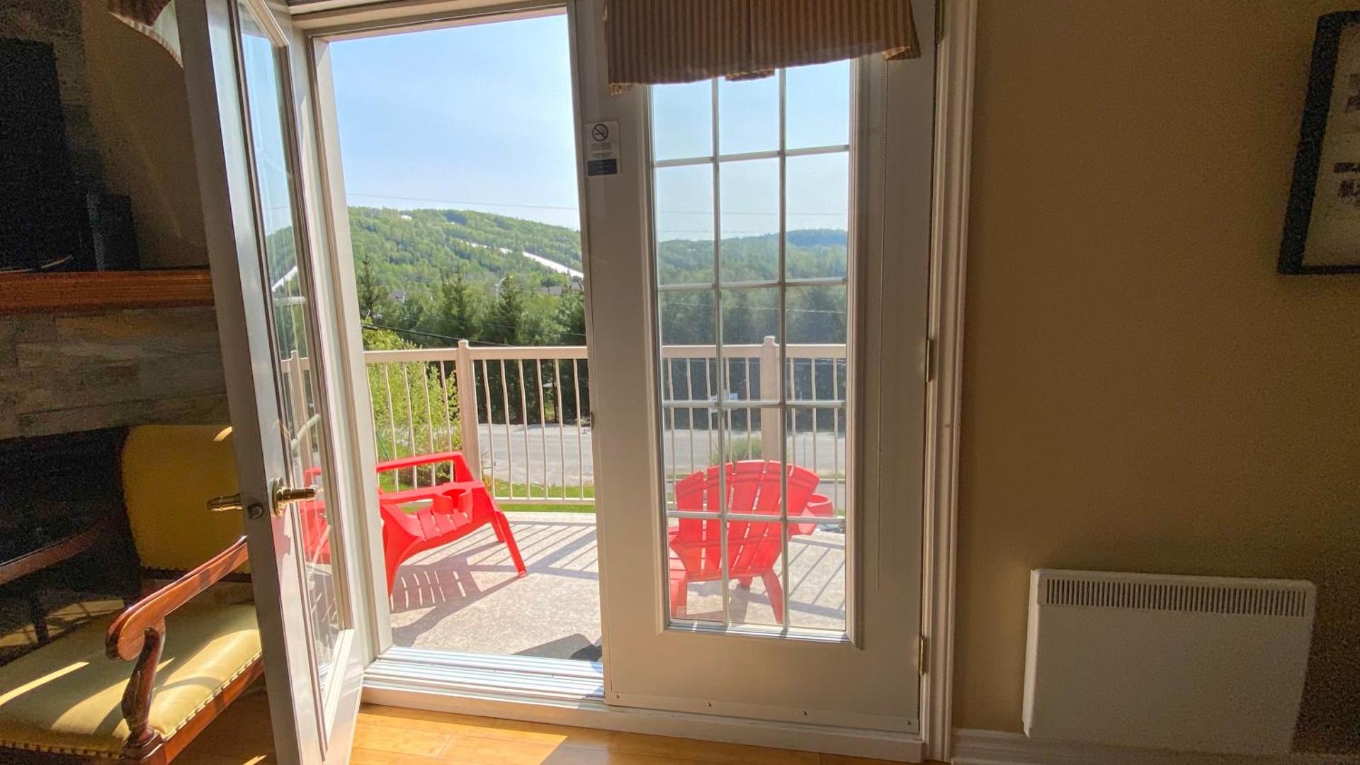 Charming studio with kitchen St-Sauveur