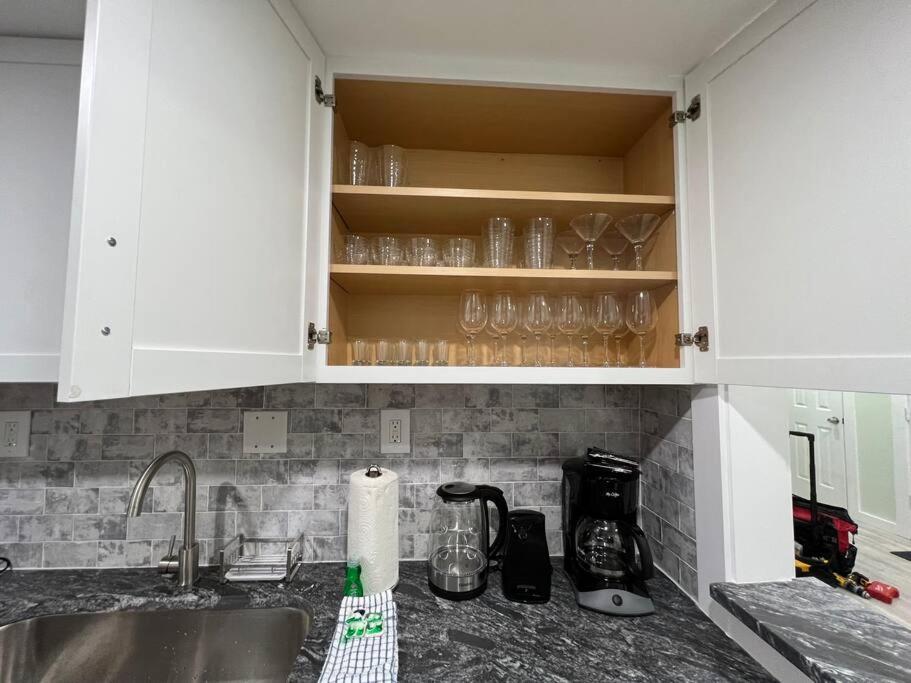 Tranquility in paradise- 2 bedroom villa w/parking