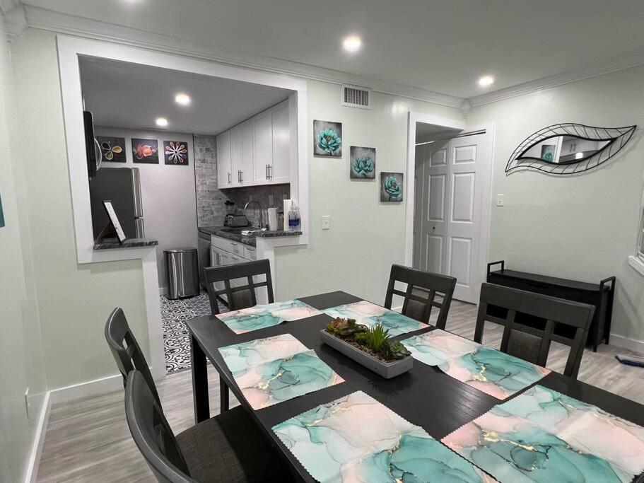 Tranquility in paradise- 2 bedroom villa w/parking