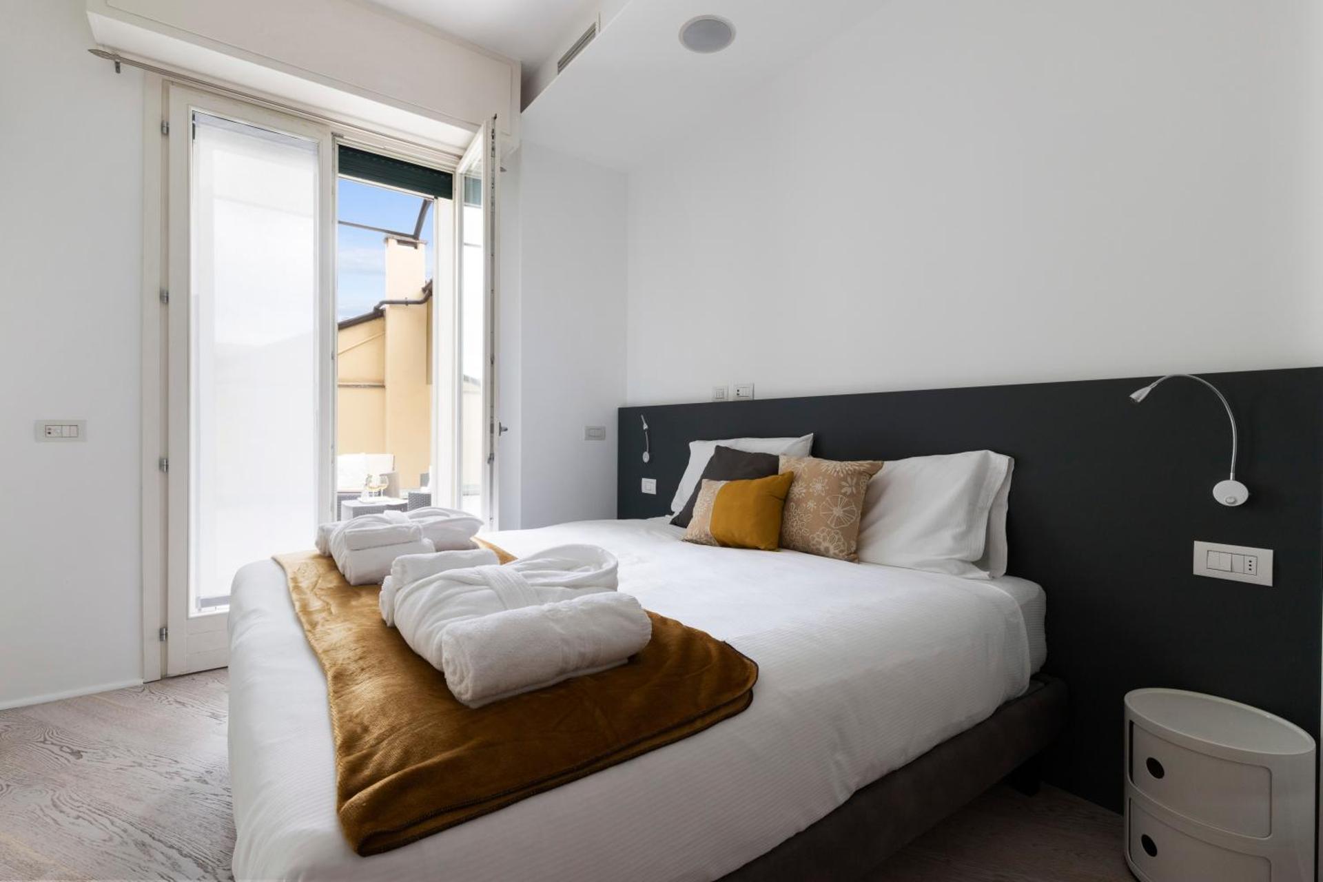 Borgo Coloniola Lake View