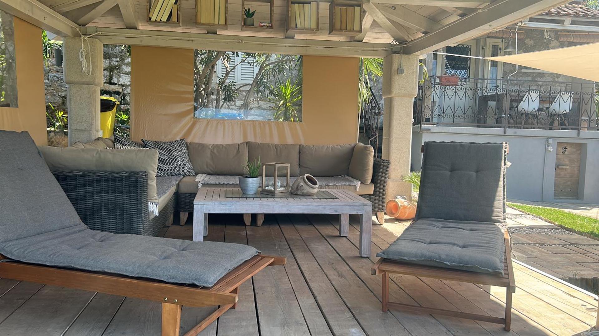 Stone house Chiara Seaview