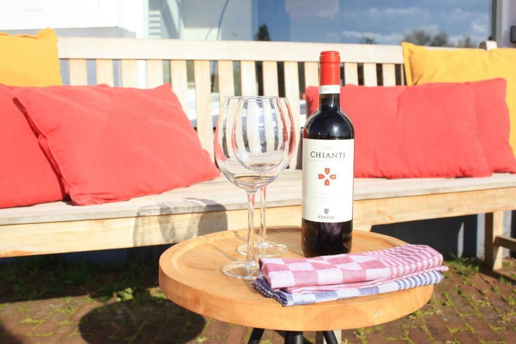 Luxury Harbour Suite With Private Parking