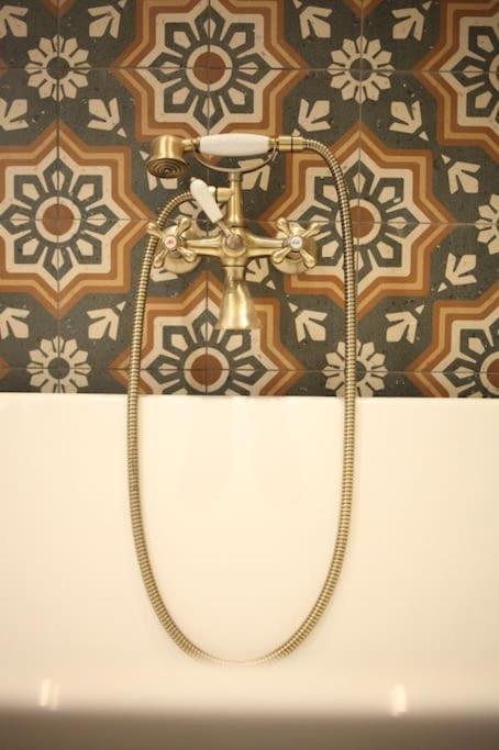 Luxury Harbour Suite With Private Parking