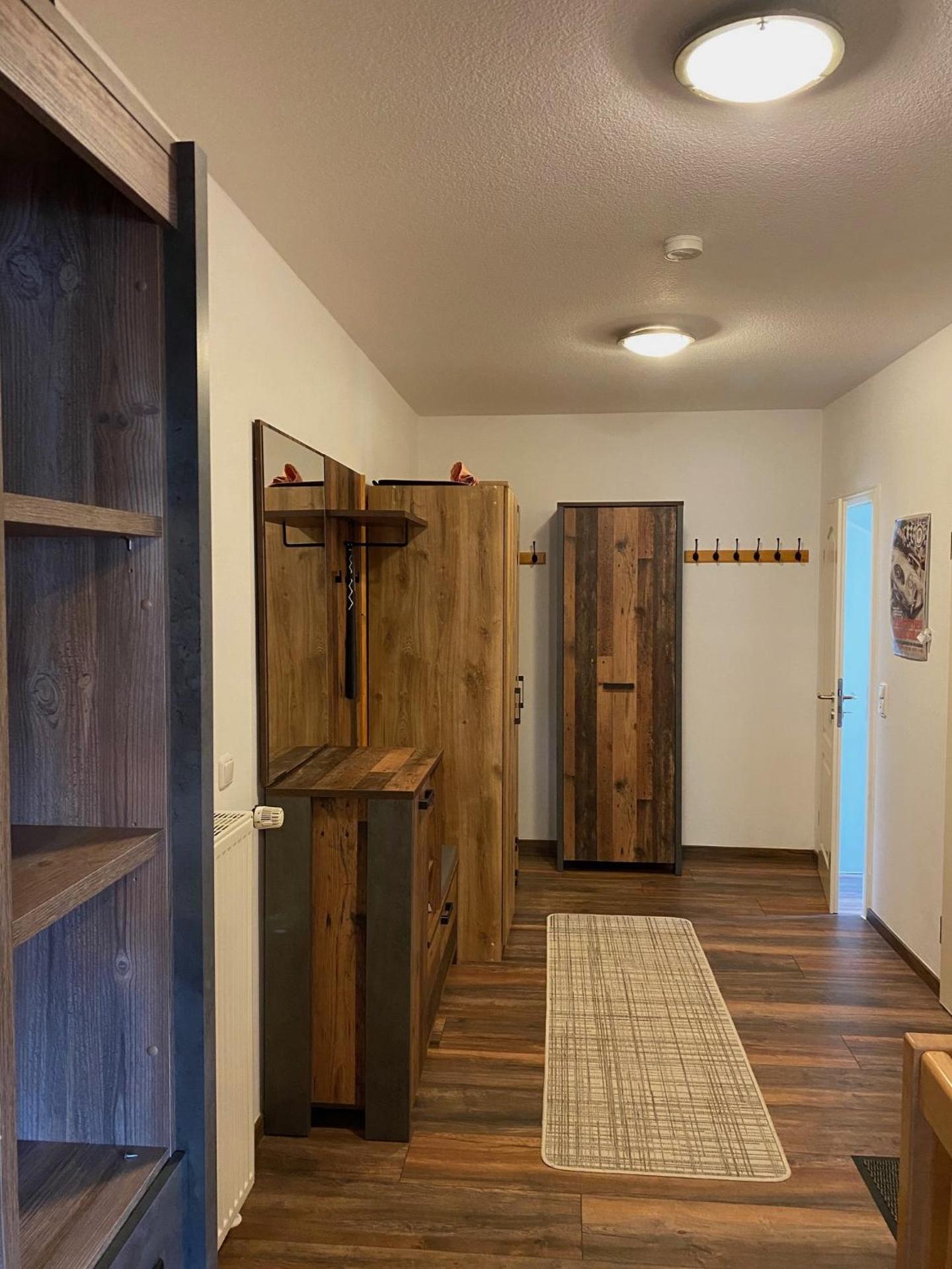 Moderne Ferienwohnung mit Kamin u Garten im EG 100qm Nähe Weser und Golfplatz