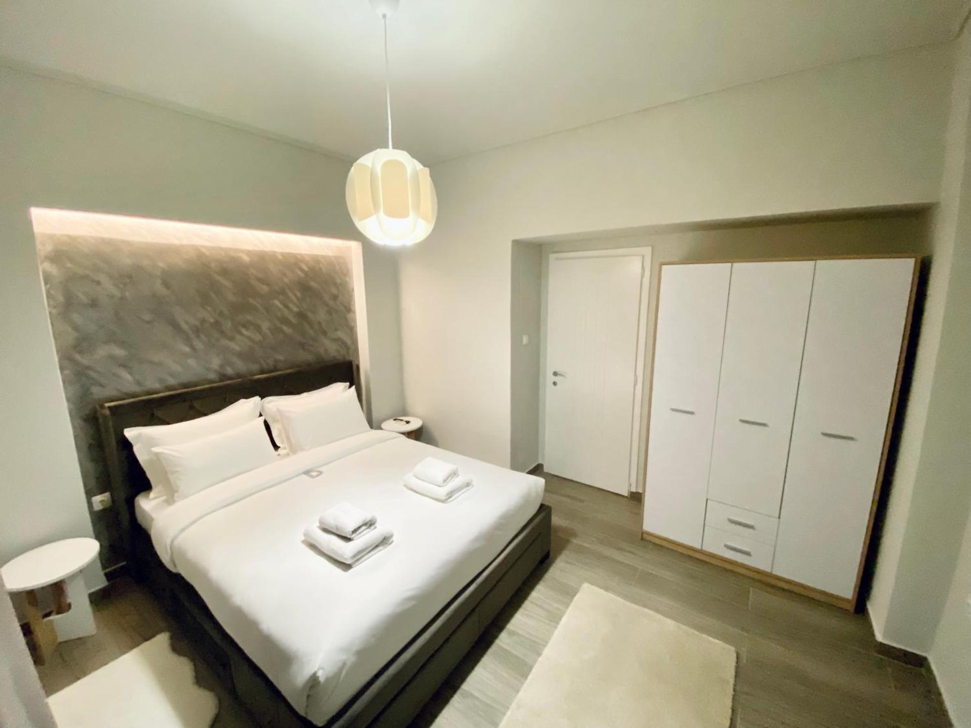 Central Grey quiet apartment