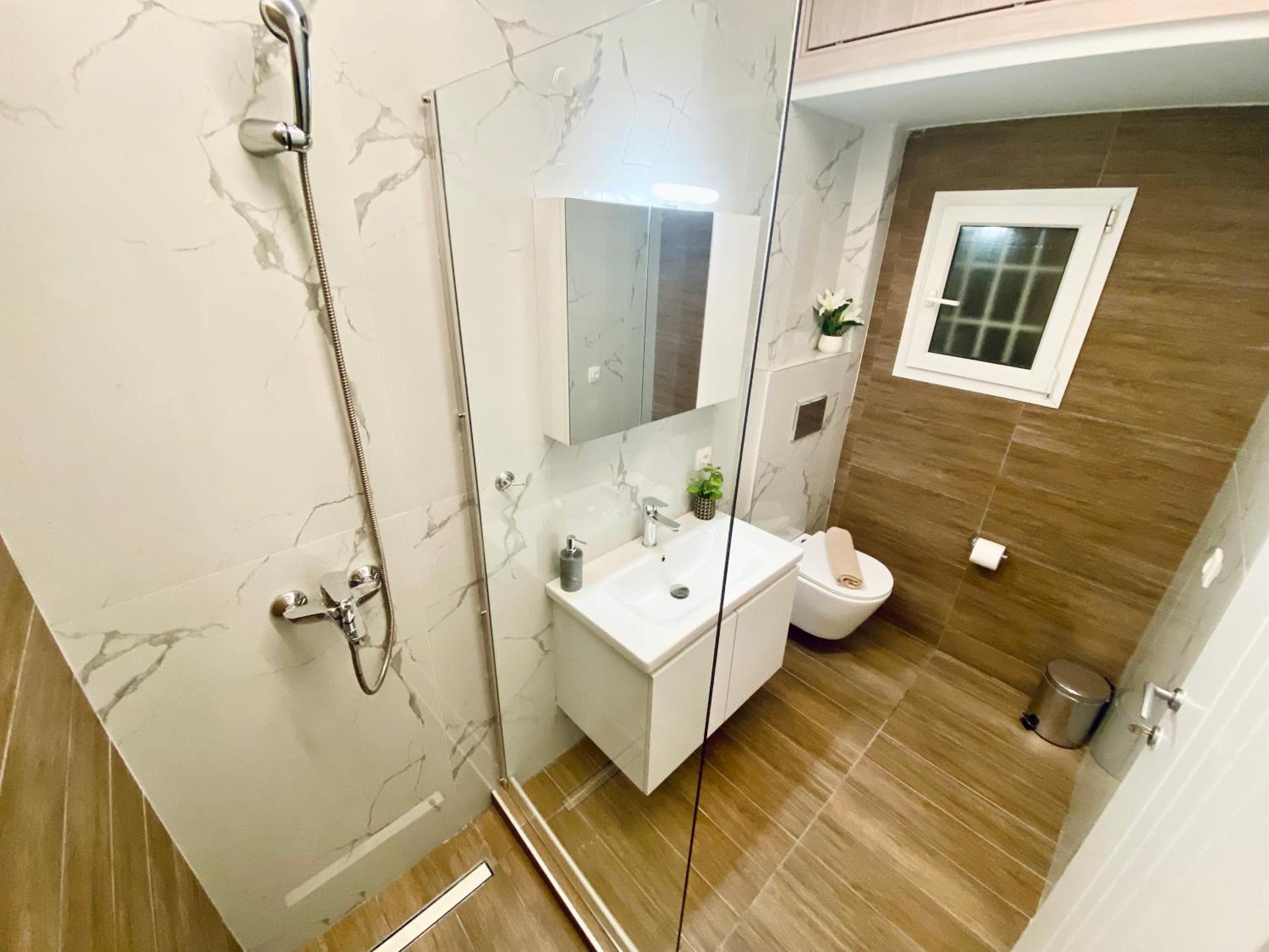 Central Grey quiet apartment