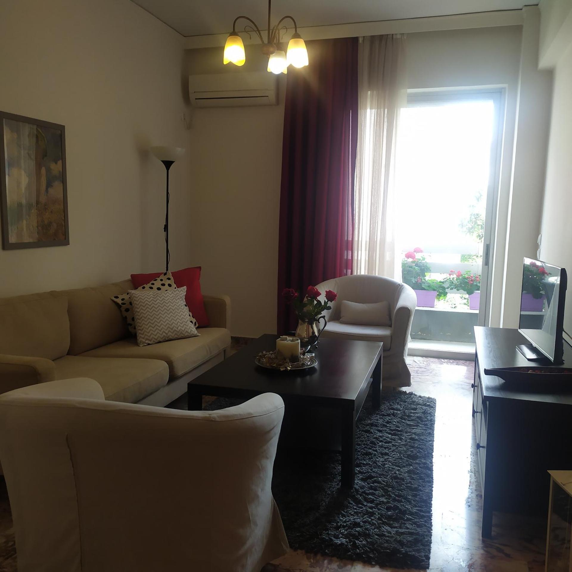 Maria's Cozy apartment in Palaio Faliro