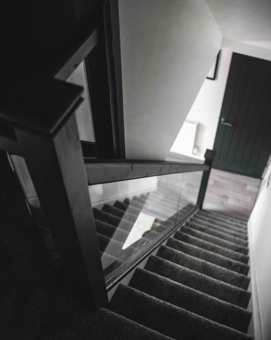 Comfortable Home In Bolton