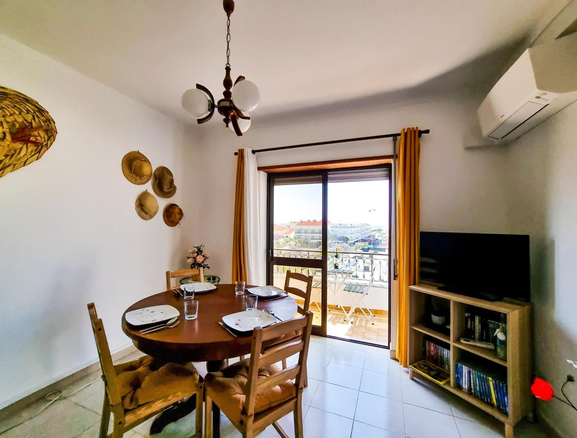 FLH Altura Beach Apartment