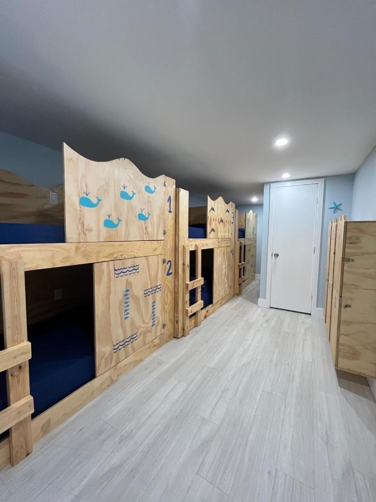 Bed in 6-Bed Mixed Dormitory Room