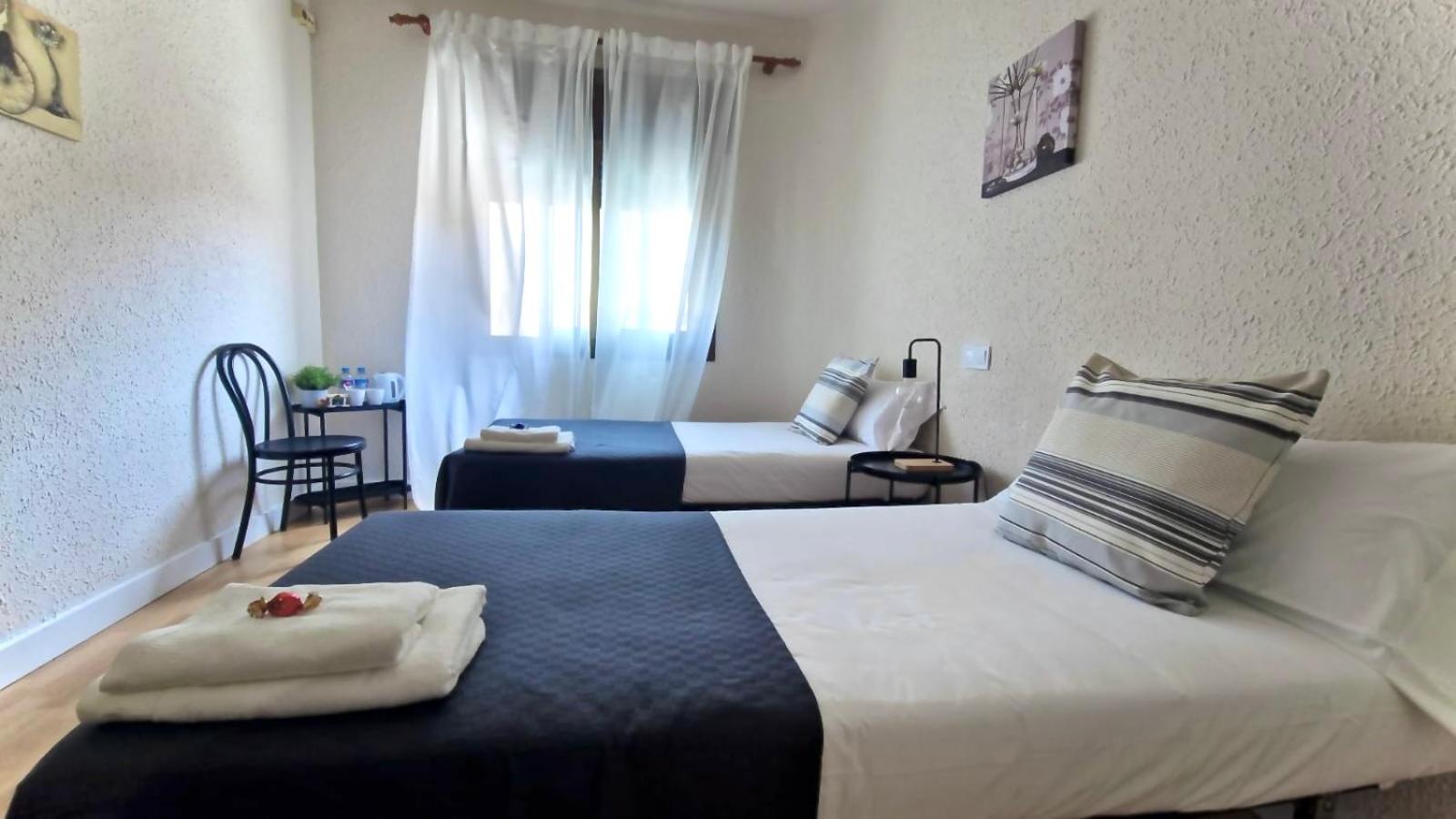 Standard Double Room with Shared Bathroom