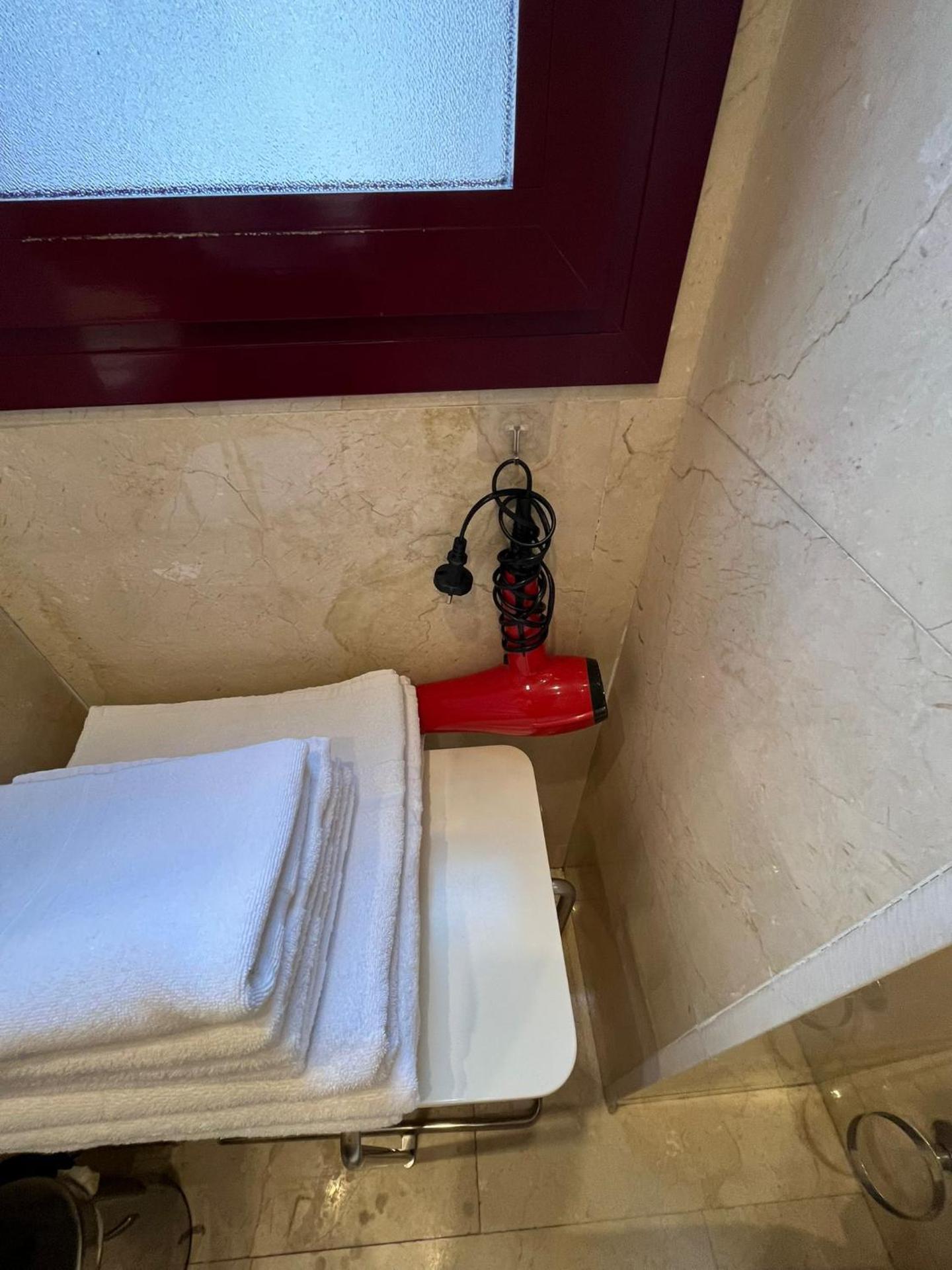 APARTAMENTO en ATOCHA - Silencioso y luminoso