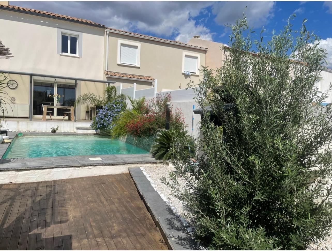 Villa avec piscine au calme 6 personnes