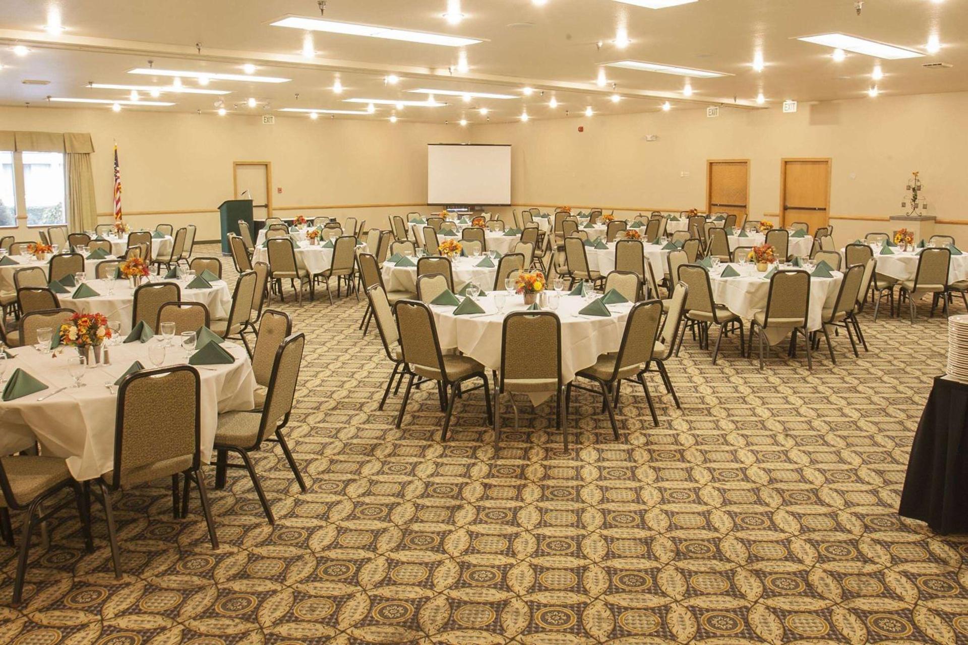 Banquet/Function facilities