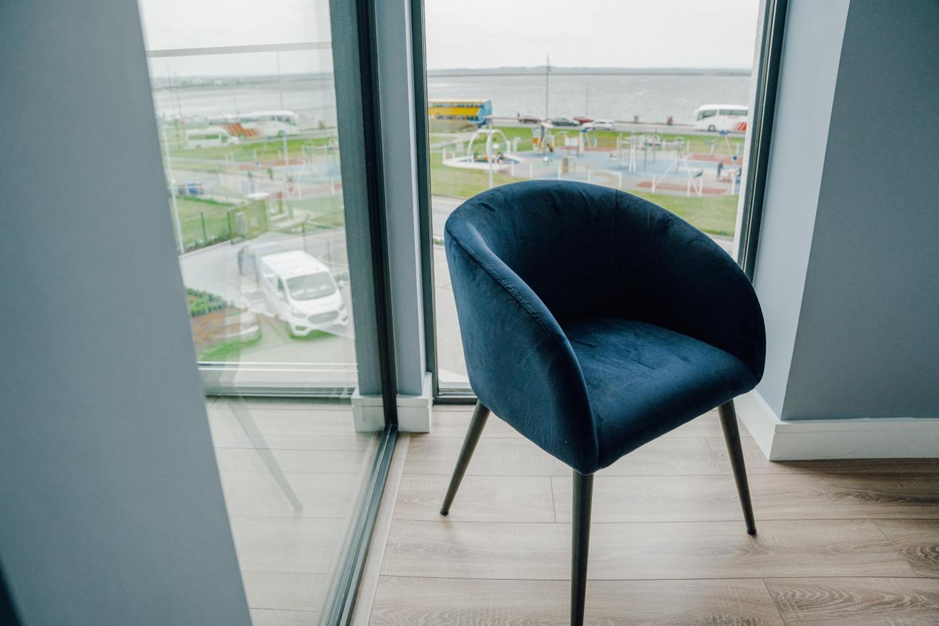 Shoreline Apartments