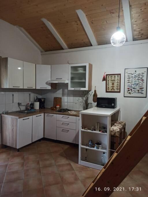 Rare find! Dogs Welcome Secluded Comfy House Krk