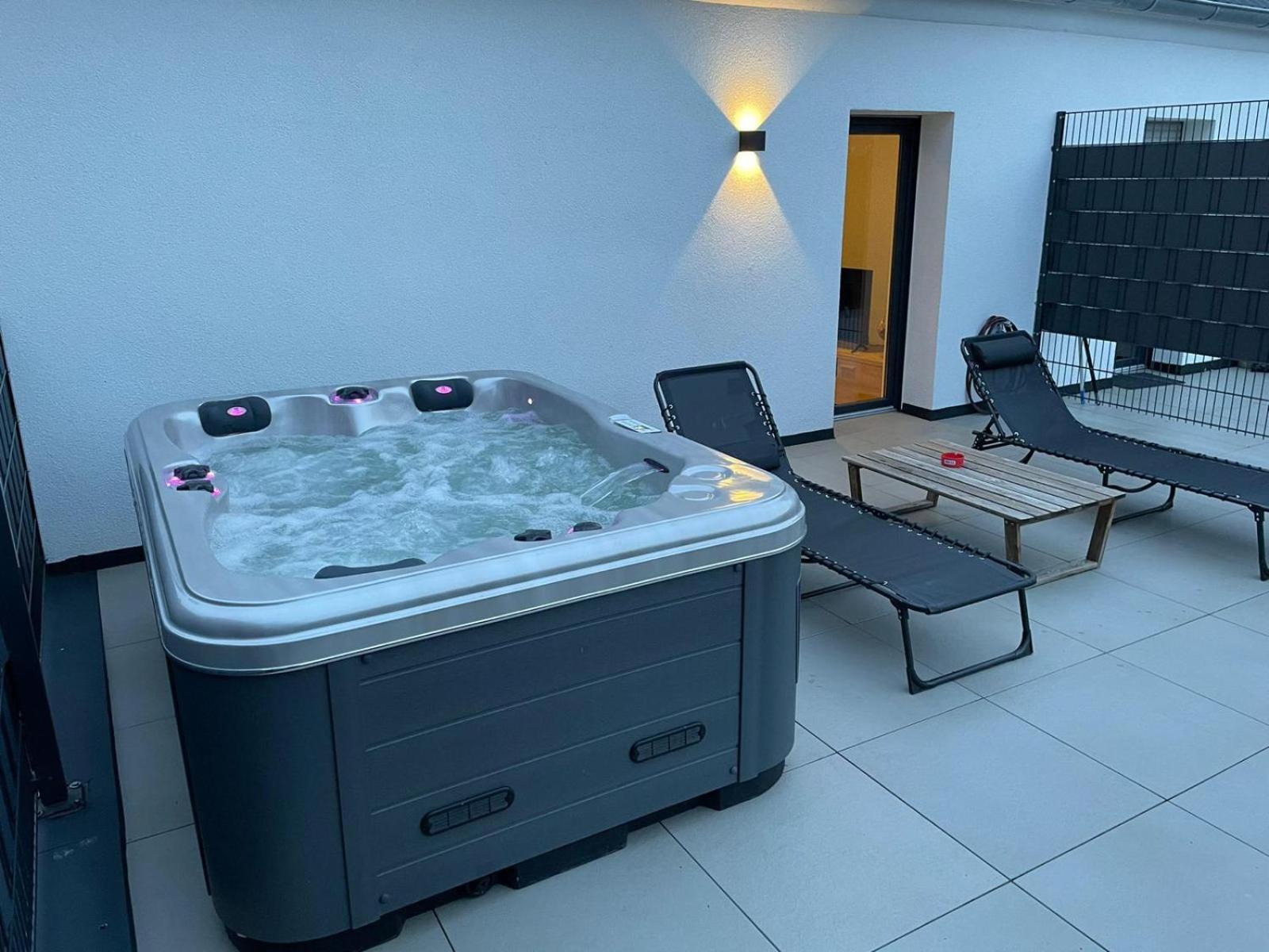 Apartment mit Jacuzzi Enschede 10km