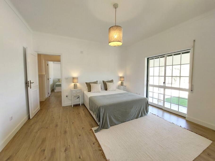 Monte na Barragem de Montargil com piscina