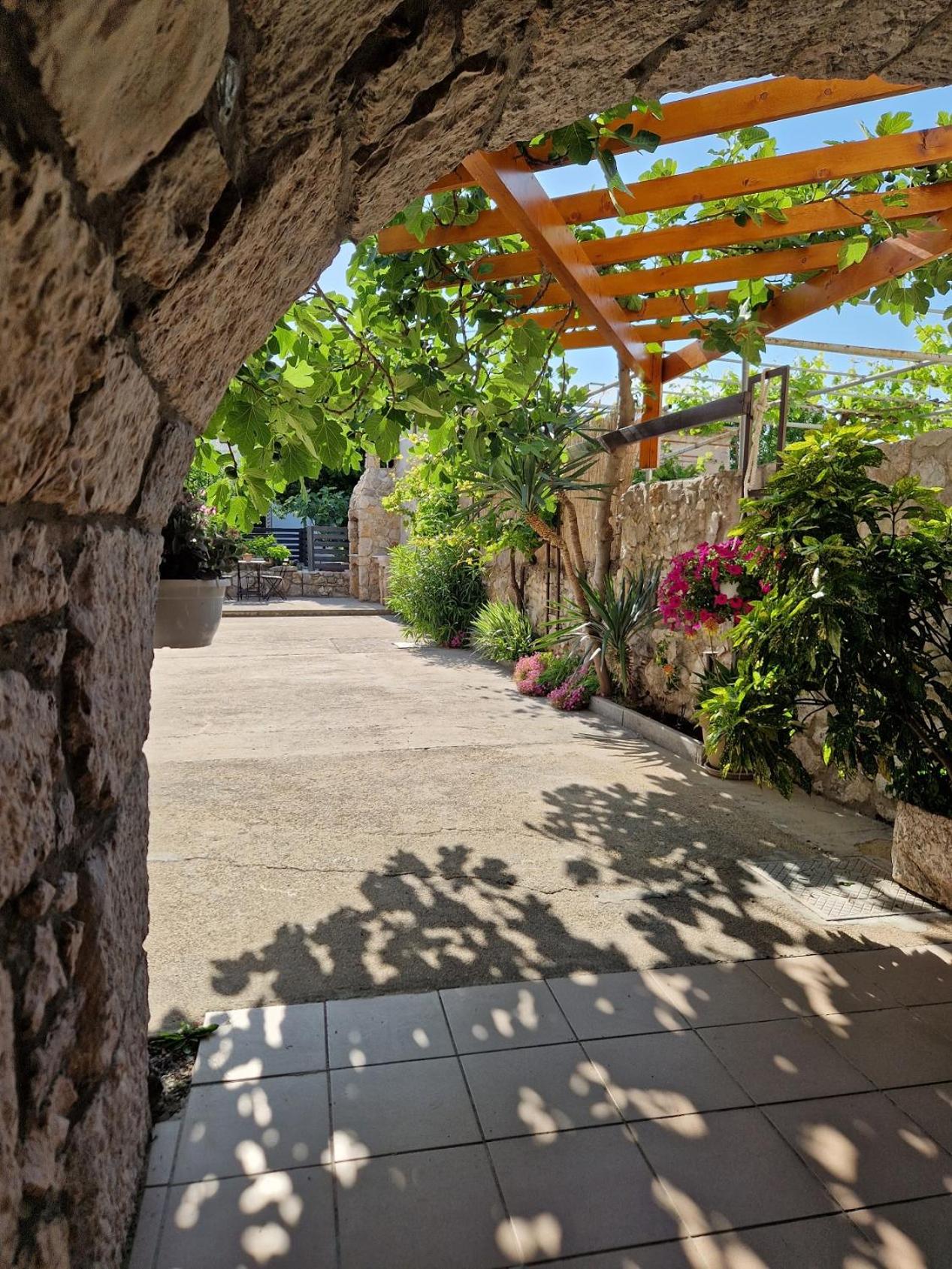 Inner courtyard view