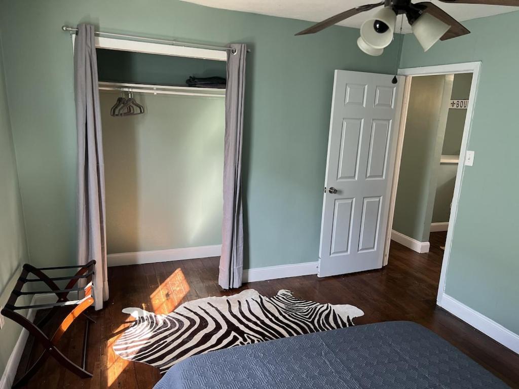 Chillpad Blocks from FrenchQuarters