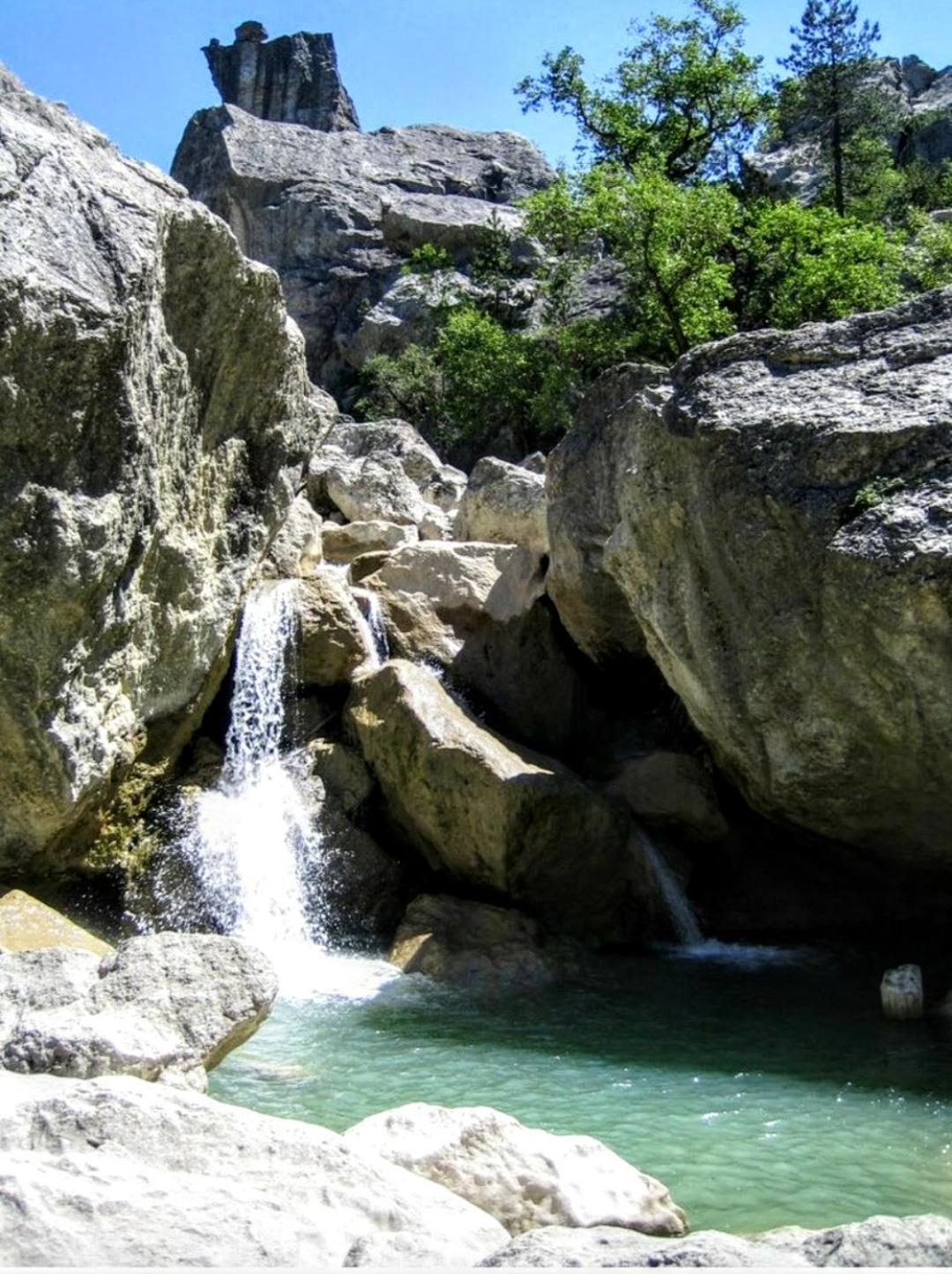 Appartement neuf, avec vue montagnes.