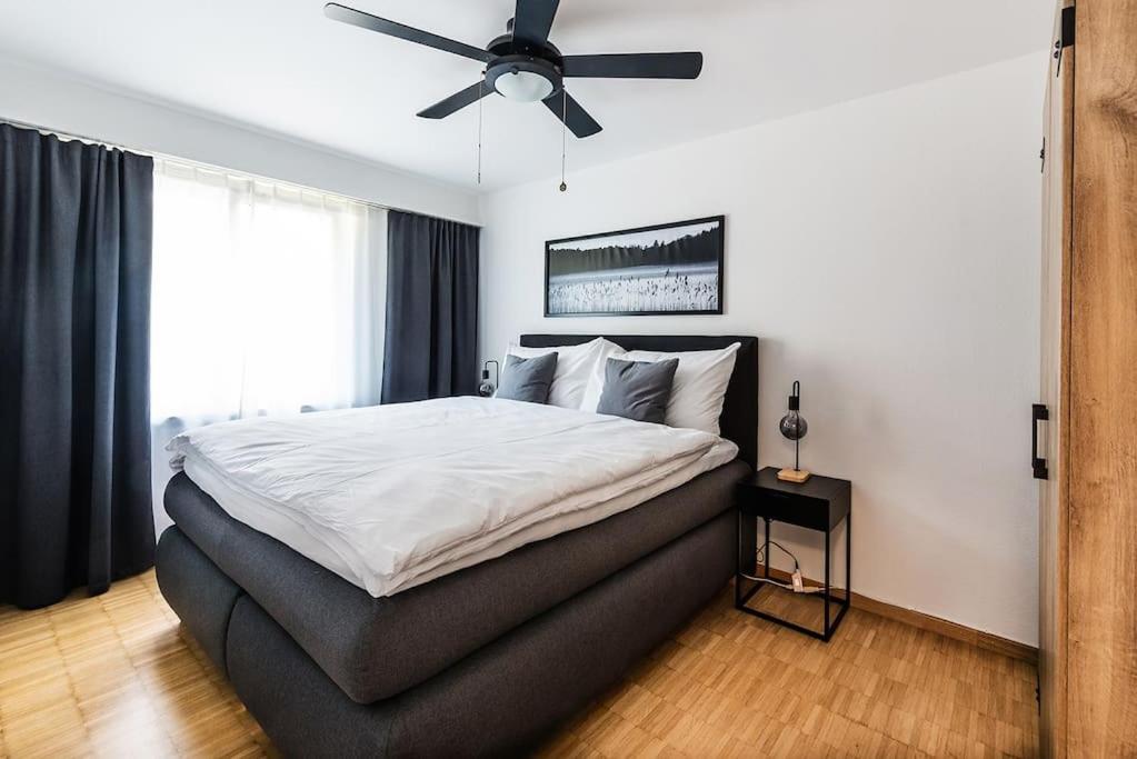 SOHO 12 !Gratis Parken, Free Parking!