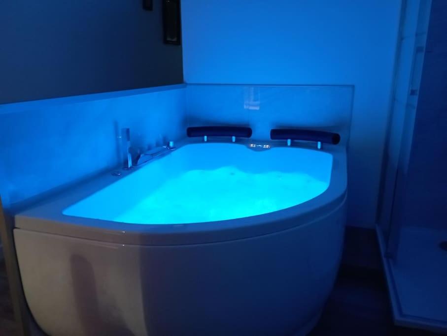 Séjour Sauna et Jacuzzi Cocon