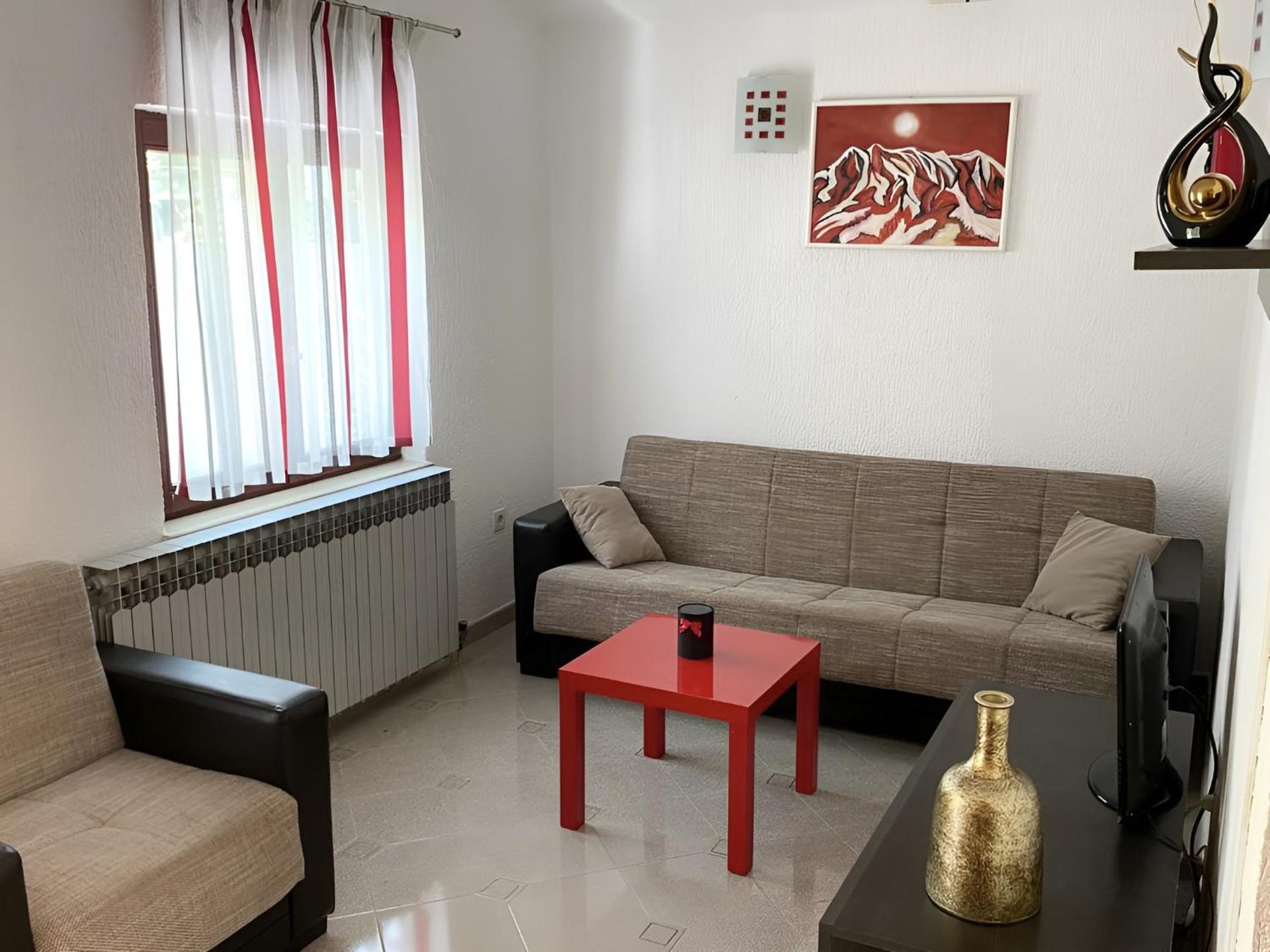 Apartmani Ana Borovac
