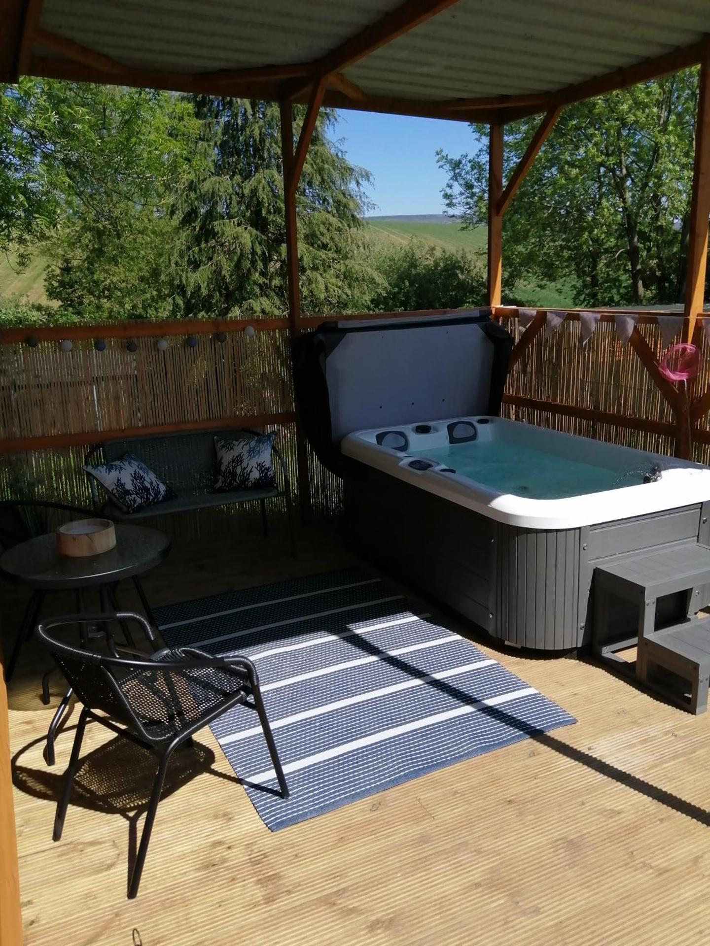 Lakes and Eden Valley. Thornhill Cabin