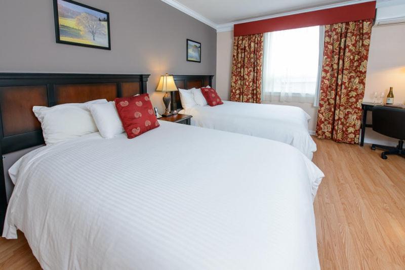 Queen Room with Two Queen Beds