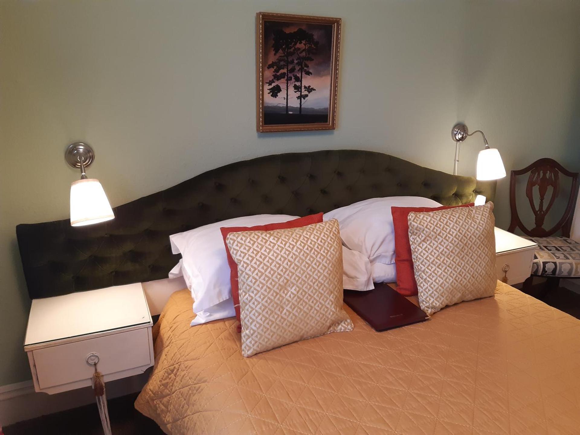 Double Room with Private External Bathroom