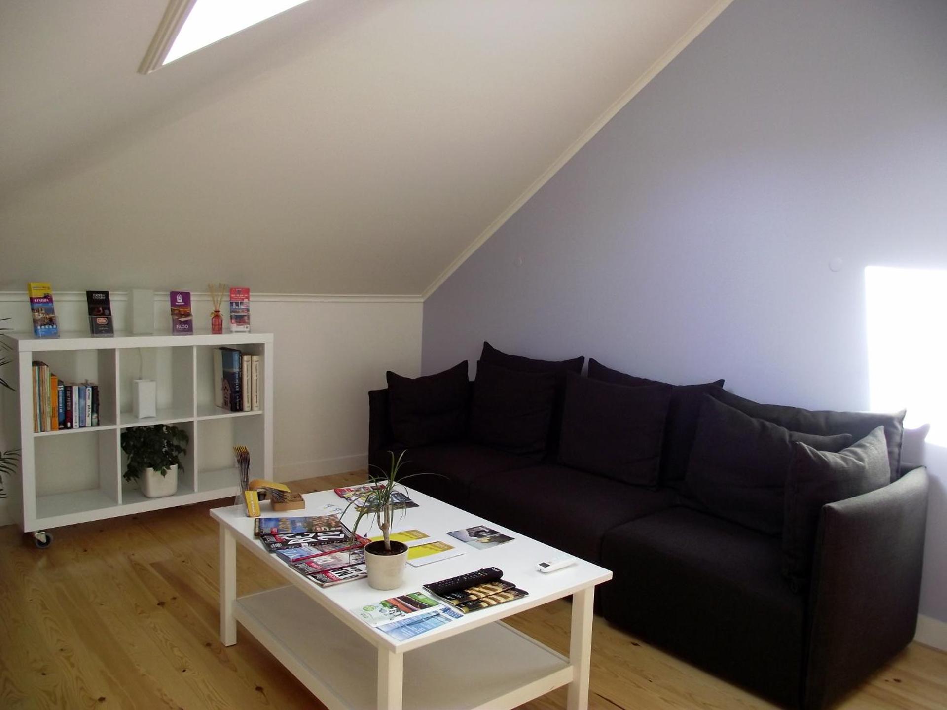 Communal lounge/ TV room