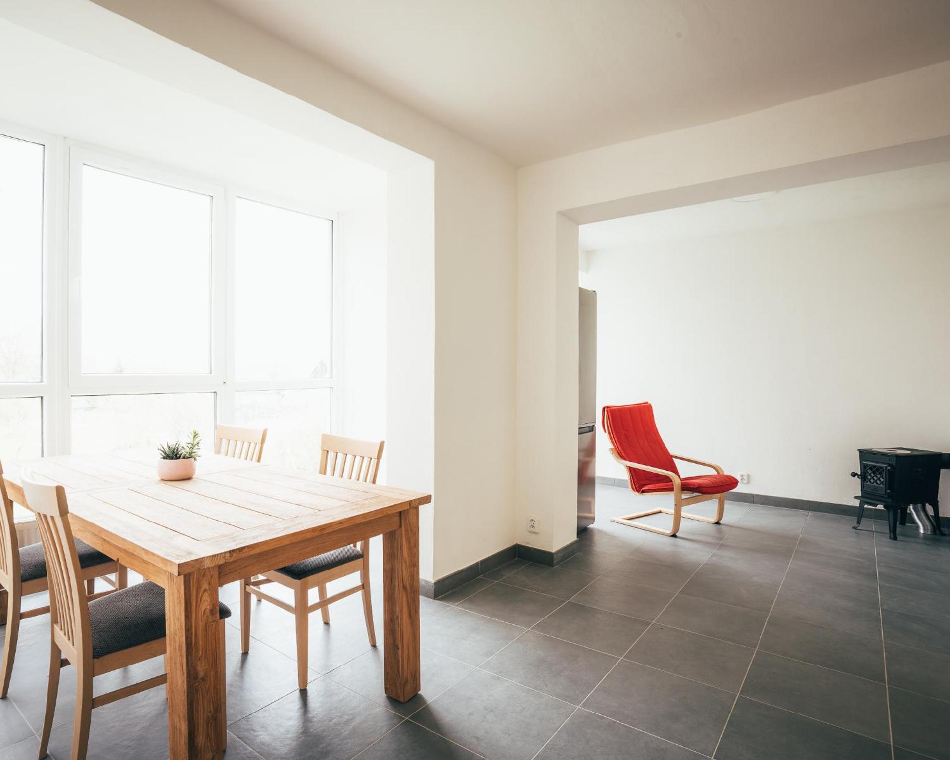 Apartment with Garden View