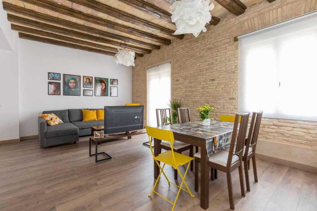 SB1 - 2 Bedroom apartment in Historic Center