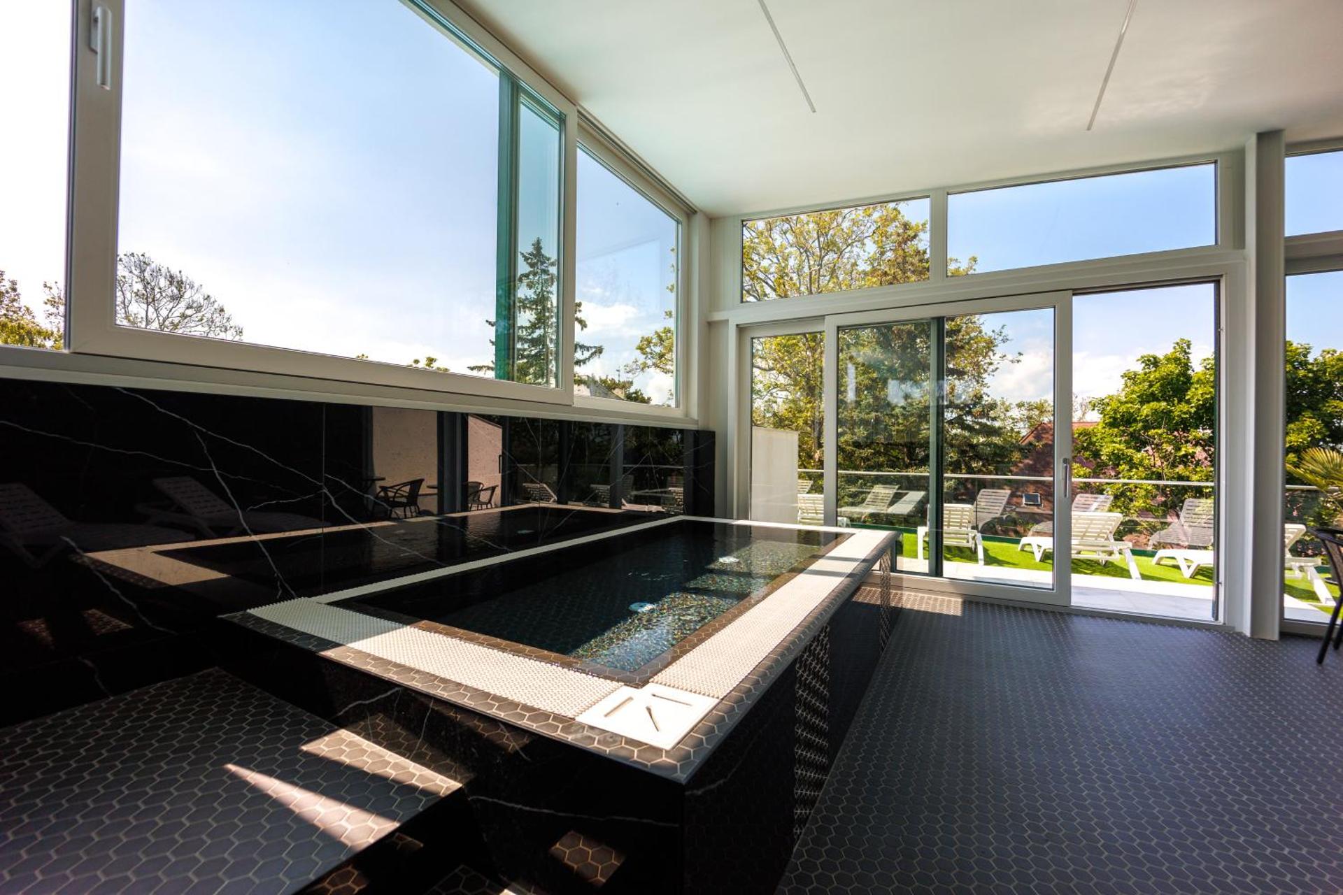 Villa Bauhaus Wellness Apartments 207 - PetitePlage