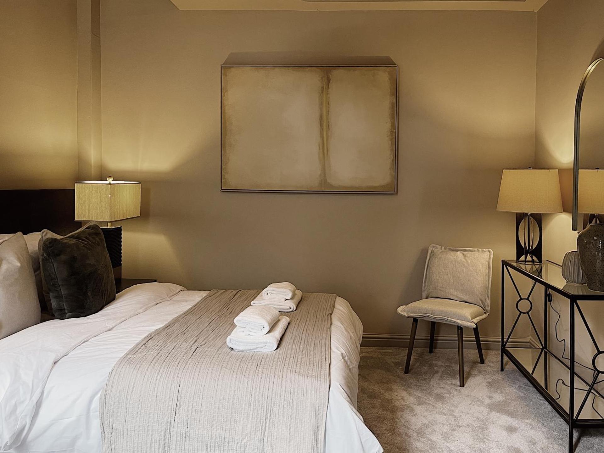 Todmorden Town Centre Apartment