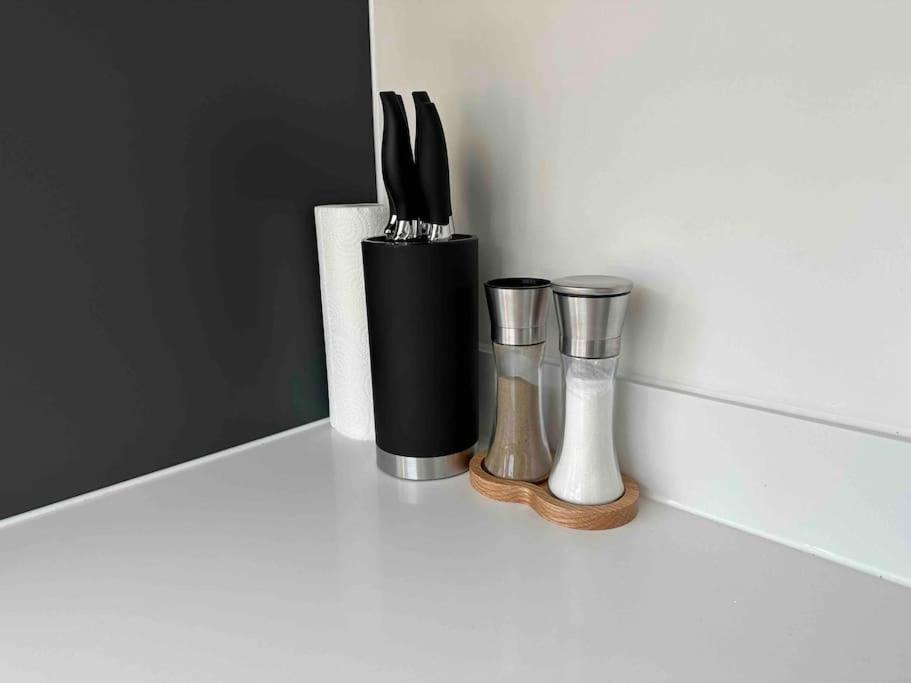 1 Bed Flat with View of Old Trafford