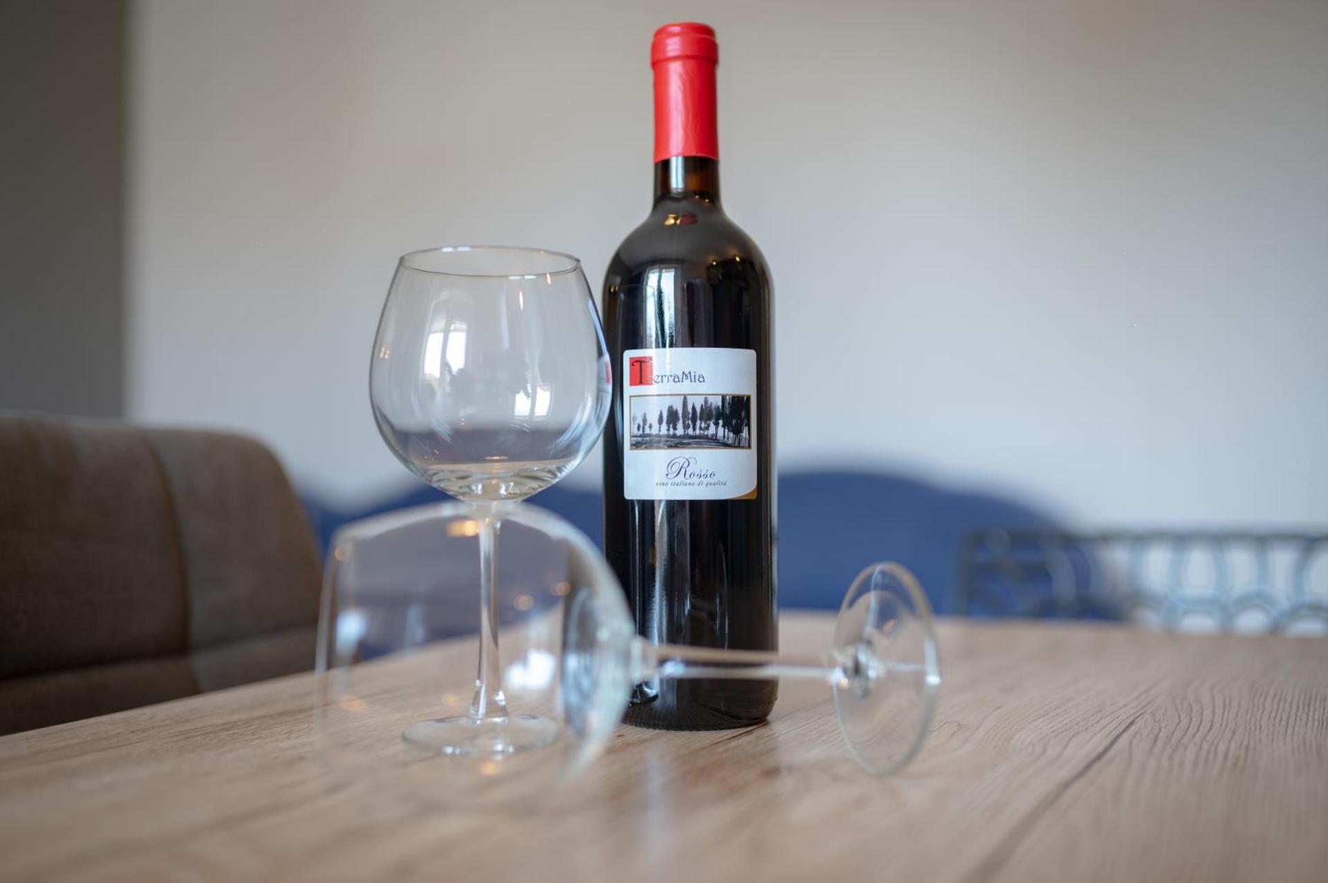 Sea View Apartment Ana