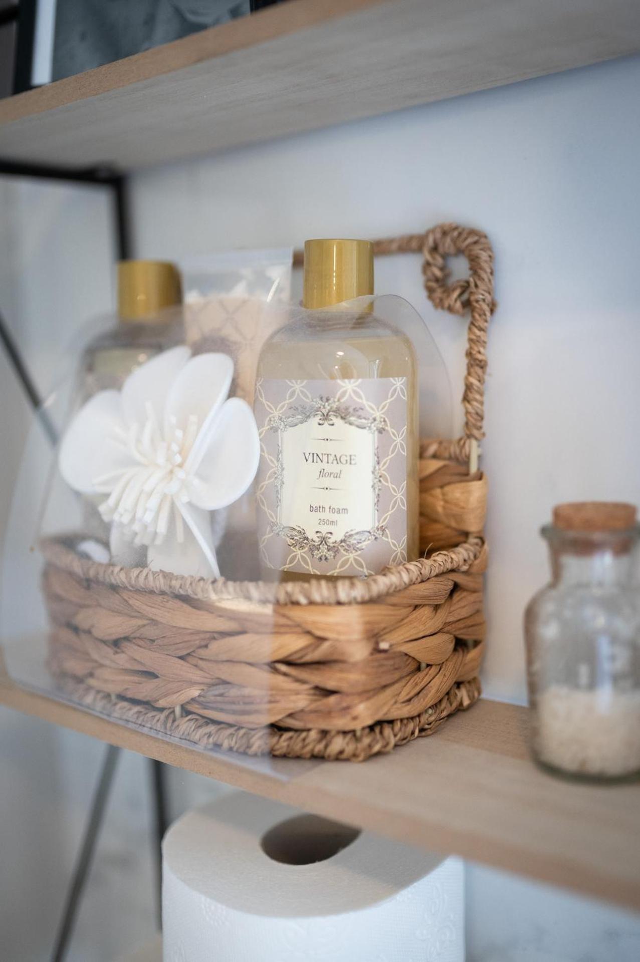 Sea View Apartment Ana