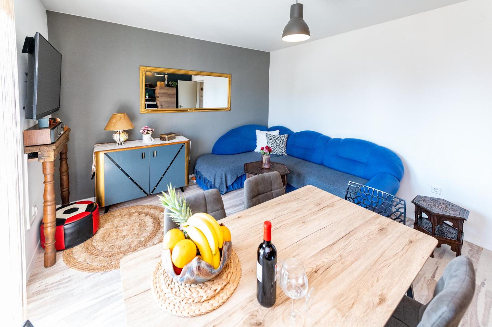 Sea View Apartment Ana