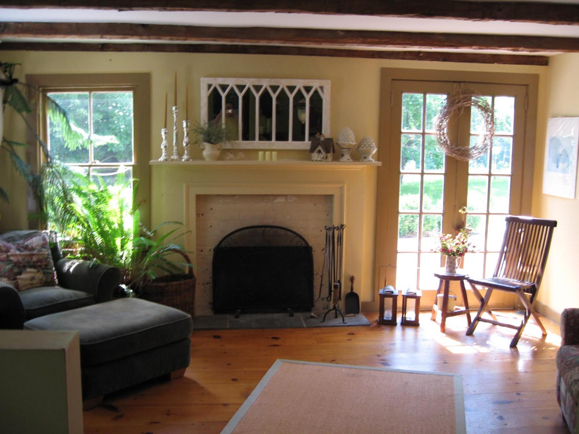 Private setting on country farm near Rhinebeck