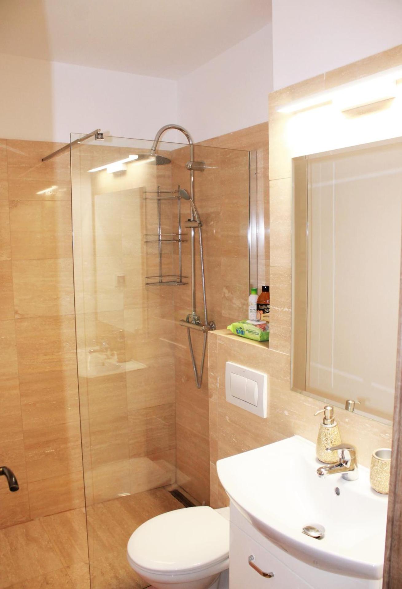 Studio Dristor - foarte curat si frumos