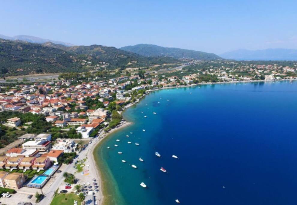 Luxury Beach House 3 Br, AC