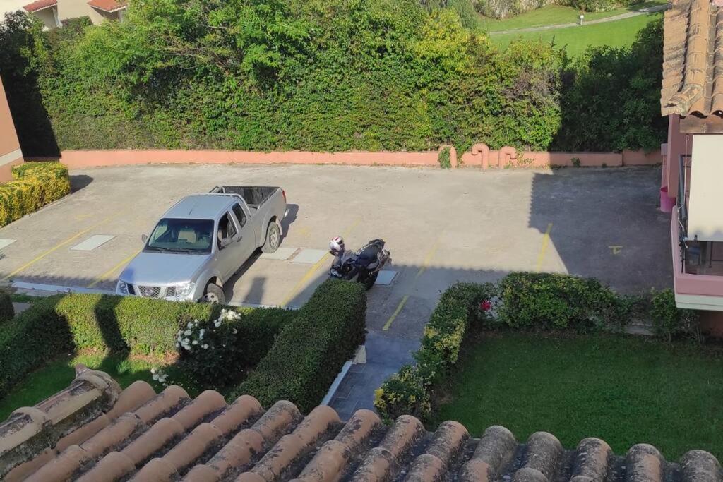 Luxury Beach House 3 Br, AC