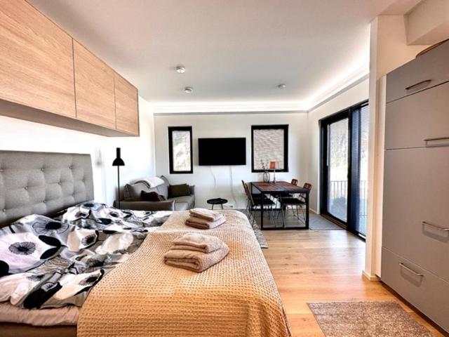 Lomavuokra Hanko, Laituri B4, Itäsatama