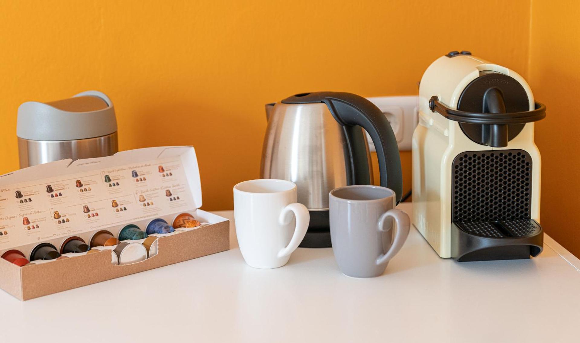 Coffee/tea facilities