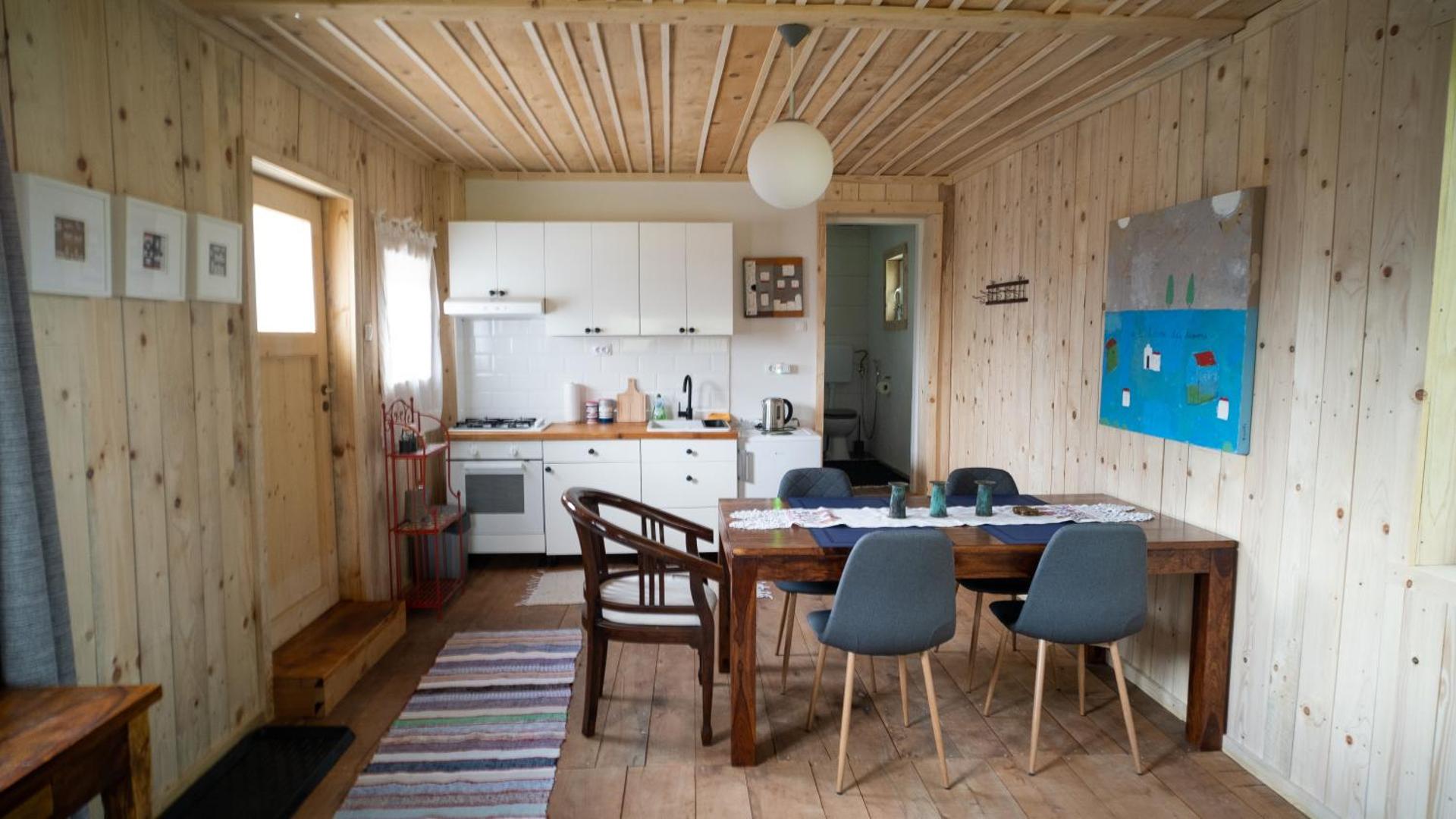 Three Little Birds Artists Residence