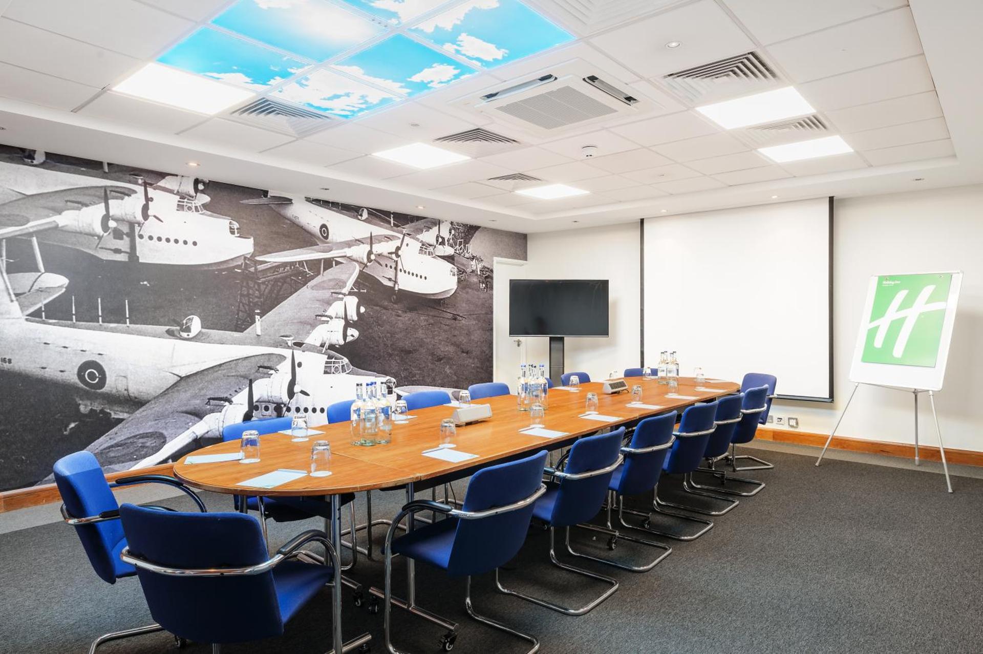 Meeting/conference room