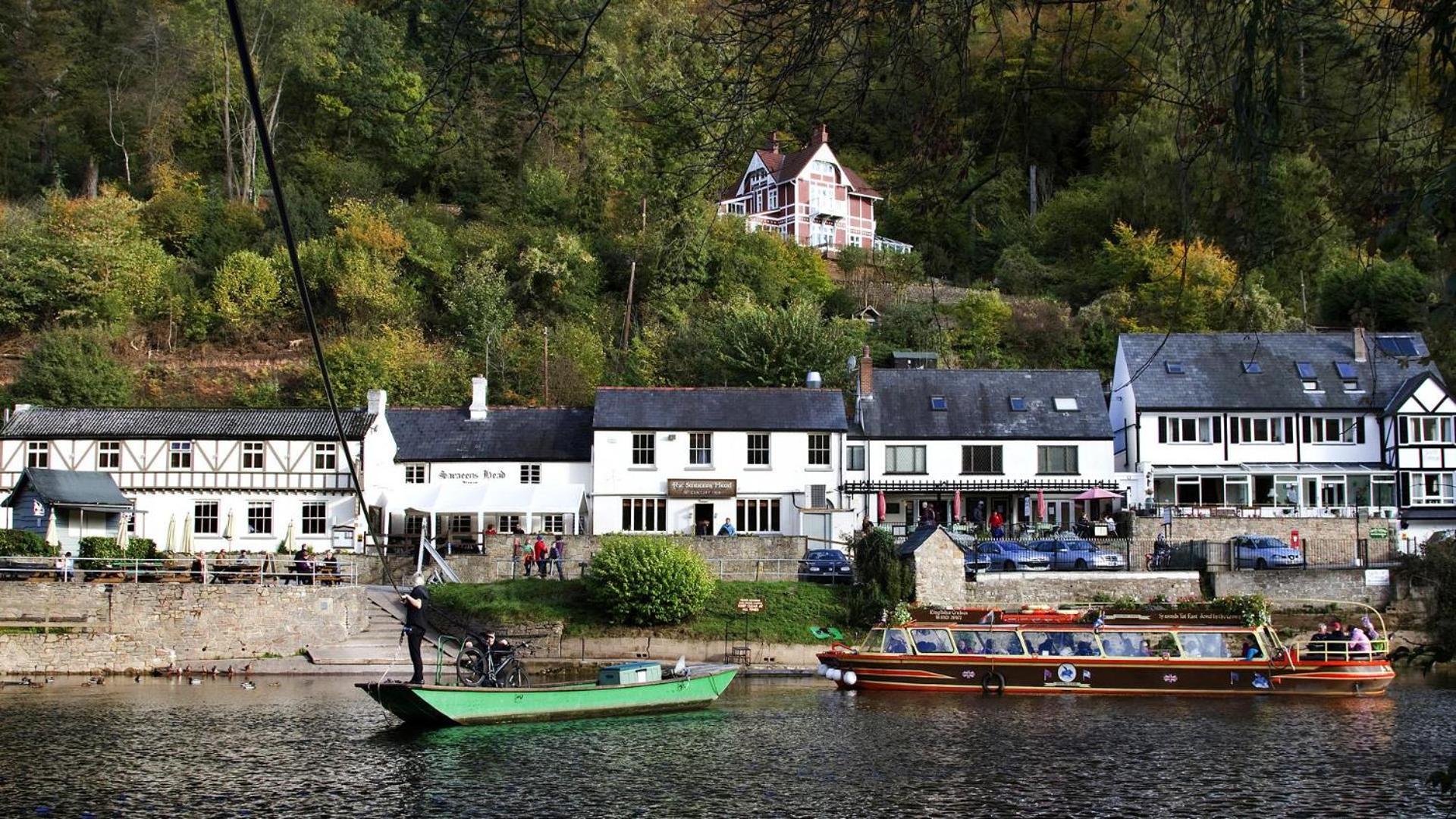 The Barn in Longhope - Luxury Barn Conversion