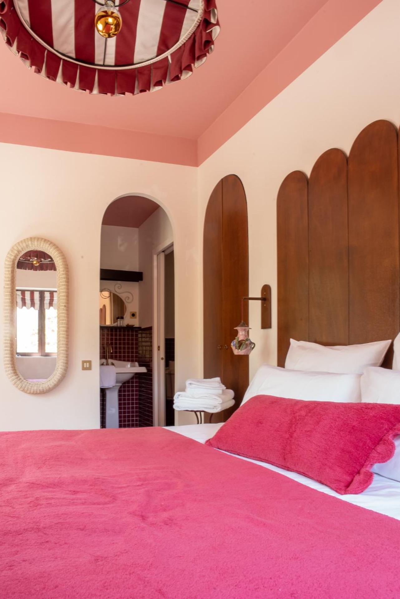 Les Chambres de la Relève